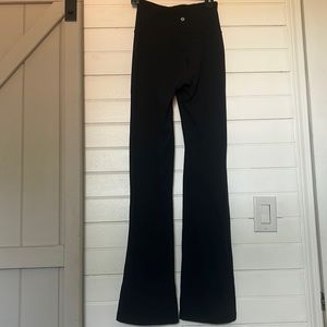 Lululemon High rise nulu yoga pants